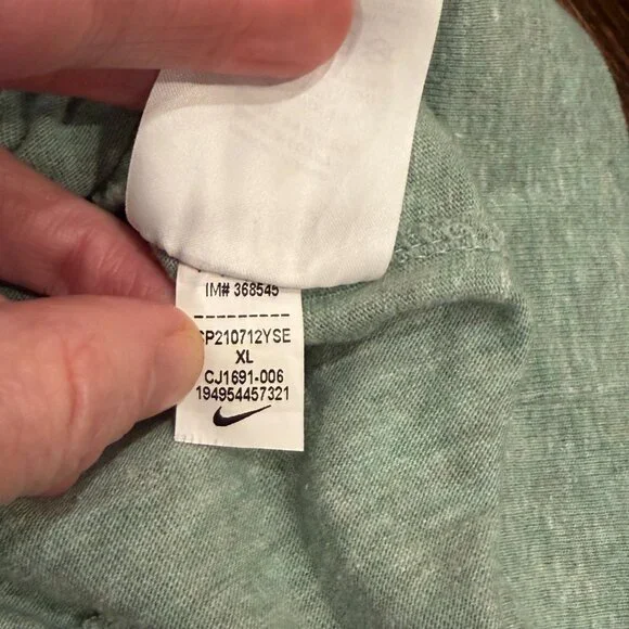 Nike Women's Green Lightweight Pullover Hoodie Sweatshirt XL - Picture 5 of 8